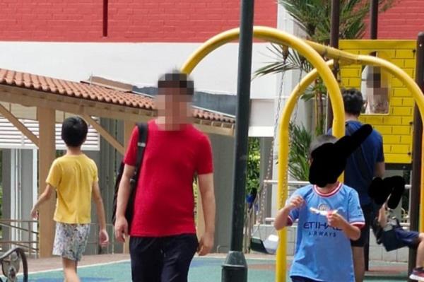 Stranger danger: Residents in Toh Yi warned a<em></em>bout man stalking children in estate